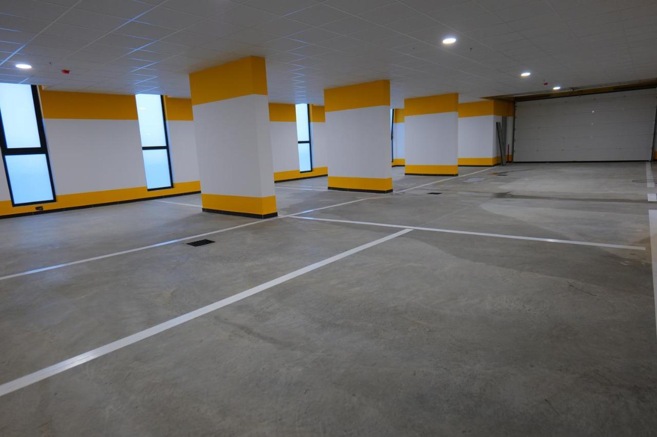 Yacht Premium Готель