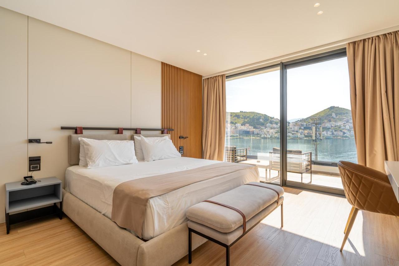 Alyacht Premium 4*