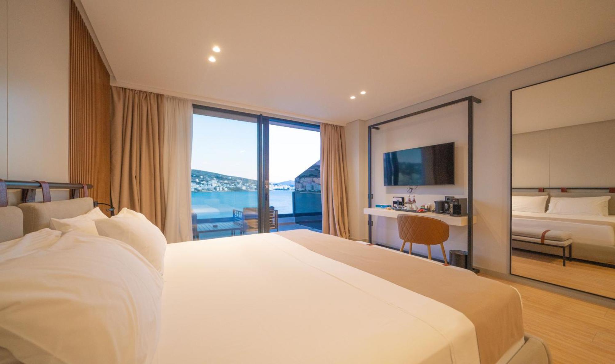 Alyacht Premium Hotell