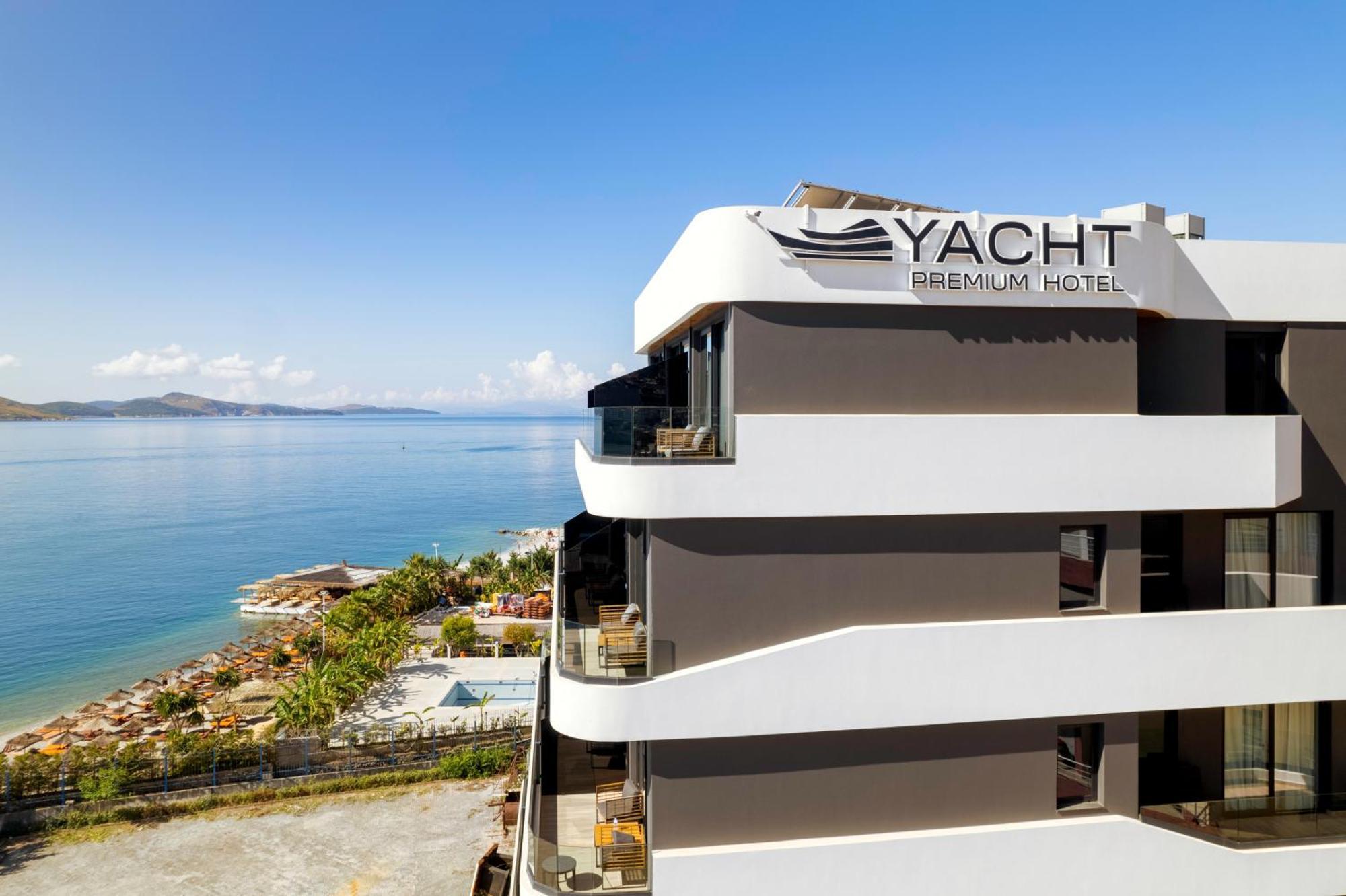 Готель Yacht Premium 4*
