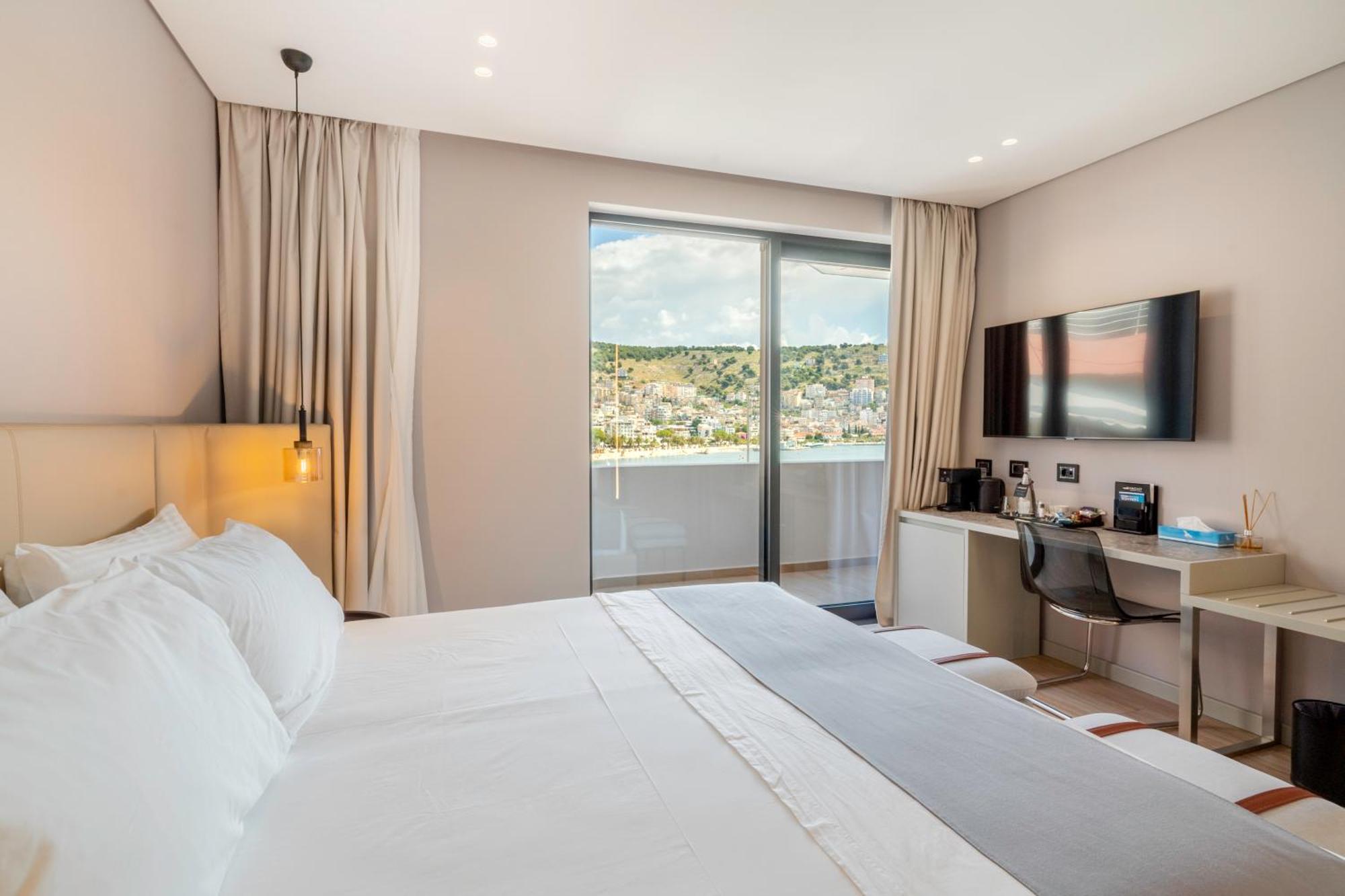 Alyacht Premium Hotell