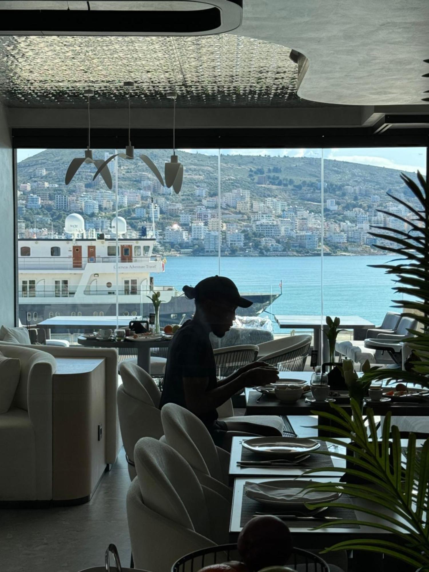 Alyacht Premium Hotell 4*