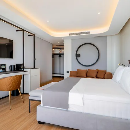 Alyacht Premium Hotel Sarande Exterior photo