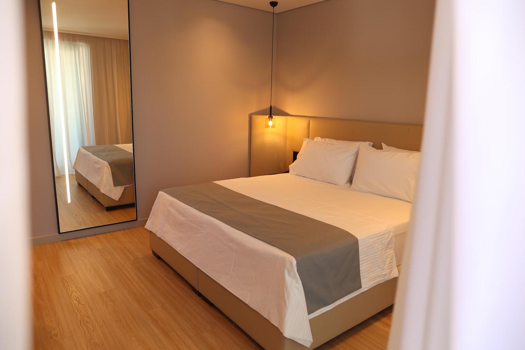 Yacht Premium 4*